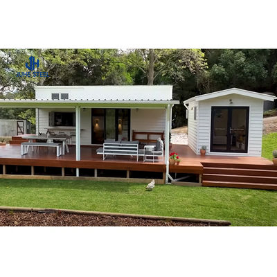 Modern Style Luxury Container Houses Prefab Design with Steel Door and Aluminum Window