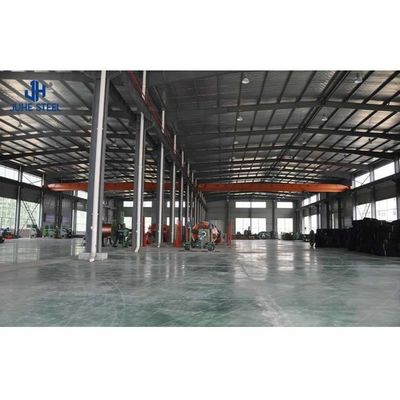 Industrial Prefabricated Steel Warehouse with Long Fatigue Life and Customizable Design