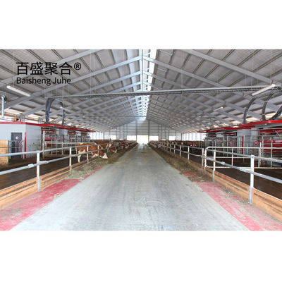 Cowshed Prefabricated with Light Steel Structure Frame and ISO9001 2008/CE/BV Certified