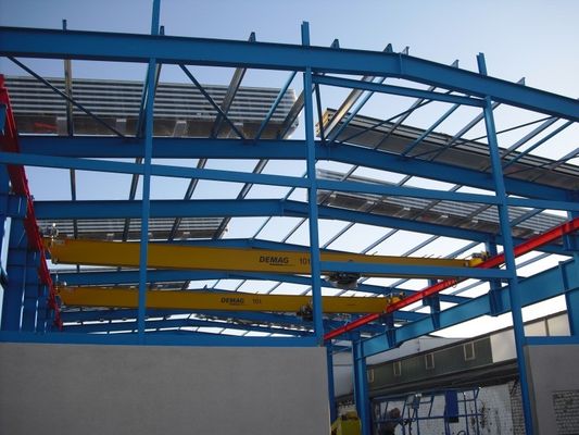 Industrial Warehouse Metallic Frame Shed with AiSi Standard and Sandwich Panel Roofing